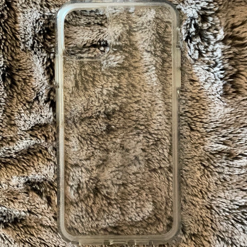 Clear glitter otter box 11 pro max phone case